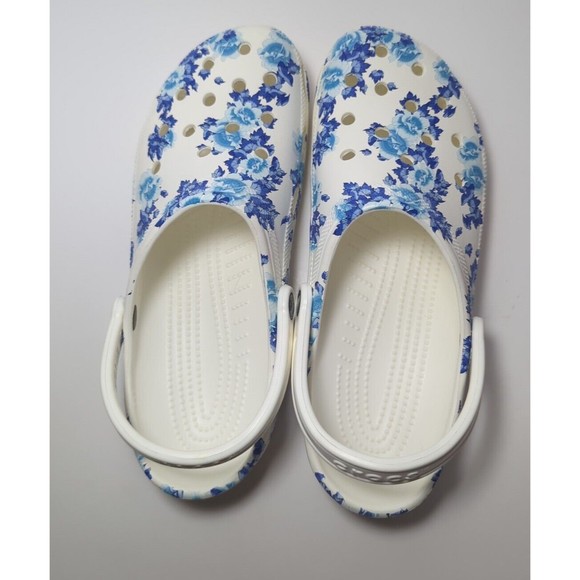 Crocs Men Size 12 Women 14 White Hawaiian Blue Flower Floral Graphic Clog 206376 - Picture 7 of 14